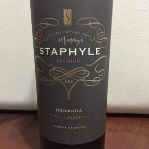 Staphyle Premium Bonarda 2018 Caja por 6 unidades